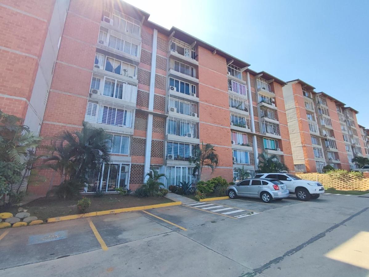 Apartamento Frente Al Aeropuerto De Maiquetía Εξωτερικό φωτογραφία